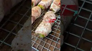 Bacon-wrapped Cheeseburger Pickle Poppers 🥓🧀🔥