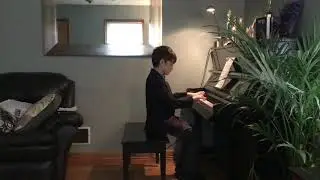 Ruslan Guliev performs 