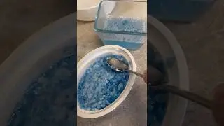 Процесс изготовления мыла из мыльных обрезков. Все мыло, которое я режу, я потом использую.