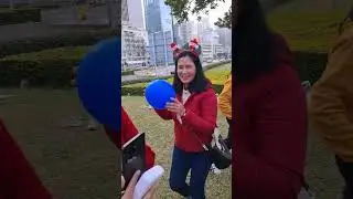 Takot silang hawakan ang bola #playtime #funny #laughter #ofwlifeinhk #tamarParkhk #nida