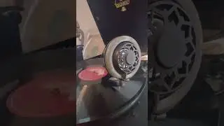 "Bir yer ki sabah olmayacaktır", Safiye, Sahibinin Sesi OTB 172