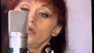 Nanne Grönvall - NANNE - UK TELEVISION INTERVIEW / REPORT 2001 (with Kimberly Rew)