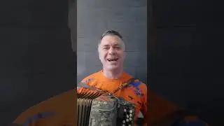 Девчонки полюбили фитнестренера. Порву Баян.