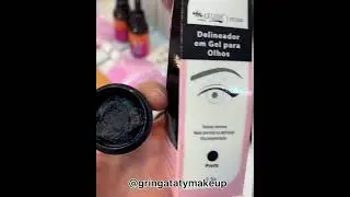 Two different Eyeliners #shorts #eyeliner #makeuptutorial
