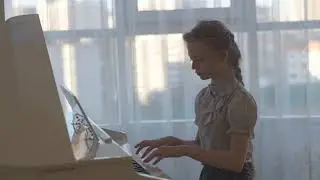 "Странник". Э. Григ.  "Кавалькада". Ф. Бургмюллер. 23 Апреля, 2021.