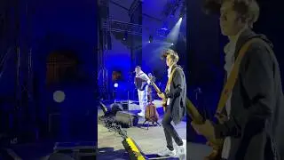 ВЫПУСКНОЙ ЧЕЛЯБИНЦЕВ под ДОЖДЁМ | Хижина Музыканта