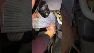 Установка салонного фильтра Nissan Qashqai в формат Shorts не поместилось))) извлечение и установка.