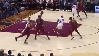 Kyle Korver Amazing Movement without the ball Cavs vs Bulls 10-24-17