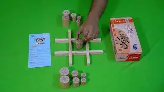 Clapjoy Tic Tac Cambio Wooden Board Game