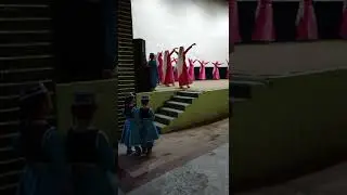 танец 