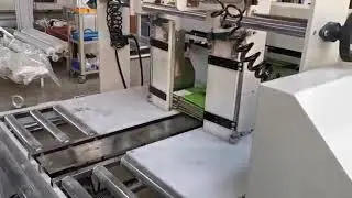 E fold 2100 C1 with top counter ejector