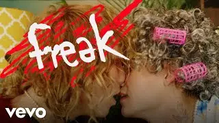 BEAUTY SCHOOL DROPOUT - FREAK ft. jxdn