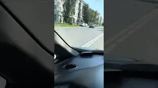 Поворот направо с заездом в уширение для маршрутных транспортных средств