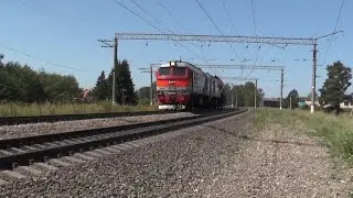 Тепловоз 2М62-1041 с хозяйственным поездом