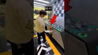 That's how fast you have to be as a tire changer in Formula 1 🤯 