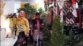 LIVE Mantenan KERINDUAN Yossie & Anang GSG
