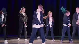 Группа Кирилла Крупочкина - танец 