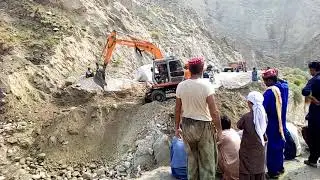 بارتھی جاتے ہوئے راستے میں پل گر گیا۔ قدرتی نالے کی وجہ سے راستہ بند knowledge Center