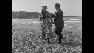 The Sentimental Bloke (1919) - Romance at Manly beach