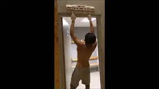 Record à battre 16 tractions 1 doigt