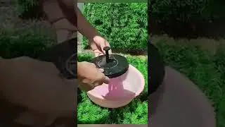 Water fountain solar powered