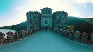 Royal Batoni - грузинский замок на берегу озера