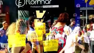 Beşiktaş'ta #Flormar direnişine destek eylemi