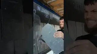 Фасад из сланца. Не очень люблю прямоугольную кладку потому что это тетрис деккунг #кровля #фасад