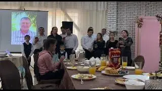 Песня "Дни жизни нашей пролетают быстро", в память о папе от детей и внуков.
