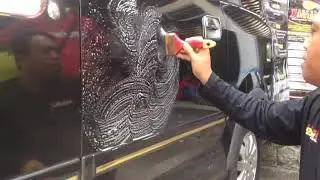 Cara Cepat Membersihkan & Mengkilapkan Body Mobil