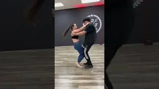 🎉💃 ¡La fiesta latina está en marcha! 🎉🕺 #baile #dance #hot #bachatadancing #coupledancing #salsa