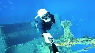 Freediving barco hundido Roatán