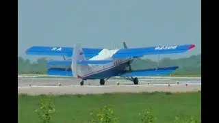 Антонов Ан-2 Редкий взлёт во Владивостоке.