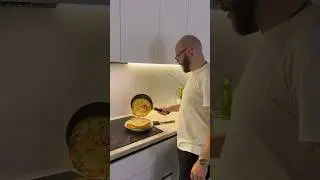 Масленица стартовала. Делитесь в комментариях, какие блины любите?  