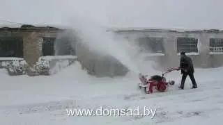 Уборка снега мотоблоком 