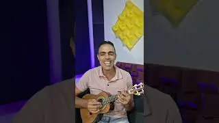 Rifa / Cavaco Araújo em Mogno e tampo em Pinho Alemão  + case + captador + frete grátis -