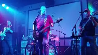 Hat Trick - 'Tie Your Mother Down'