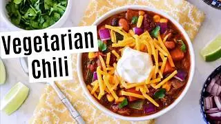 BEST Vegetarian Chili
