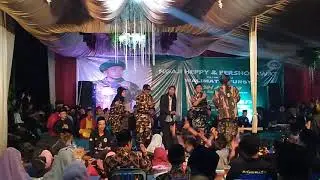 Syubbanul wathan ya lal wathon dan Mars Banser