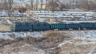 ВЛ80С с Полувагонами