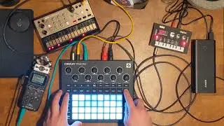 #Jamuary2022 / 04 - Circuit Tracks, a Volca and NTS-1