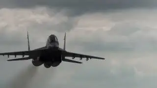Reject MiG-29 embrace MiG-21