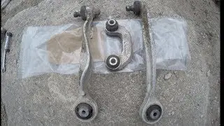Audi A4 02 - Front upper control arm replacement