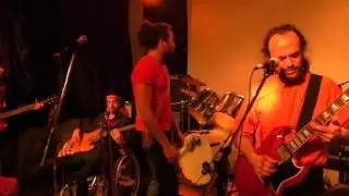 Wemongas .Des tas de chefs d etats. concert au rezo fet'art
