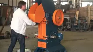 Дробилка щековая лабораторная