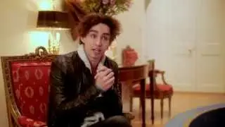 Robert Sheehan Interview