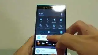 ARROWS NX F-04G 虹彩認証 実演