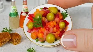 Готовлю Миниатюрный  Винегрет! 🤗  Самая Маленькая Еда в Мире 🤫 Мини Кухня
