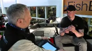 Erik Ohlsson från Millencollin & Ge Fan I Våra Vatten visar nya 