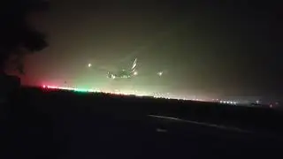 Emirates Boeing777 Landing in night